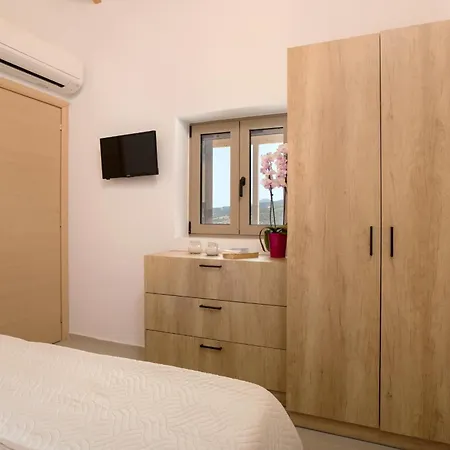 Seva Sea View - Perfect For Romantic Getaways With Pool And Sunrise & Sea Views By Mana Gers * Skinaria