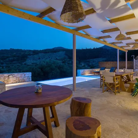 Villa Seva Sea View - Perfect For Romantic Getaways With Pool And Sunrise & Sea Views By Mana Gers *